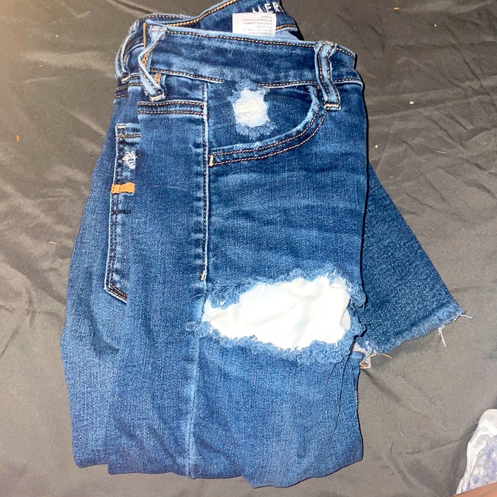 Ripped American eagle jeans